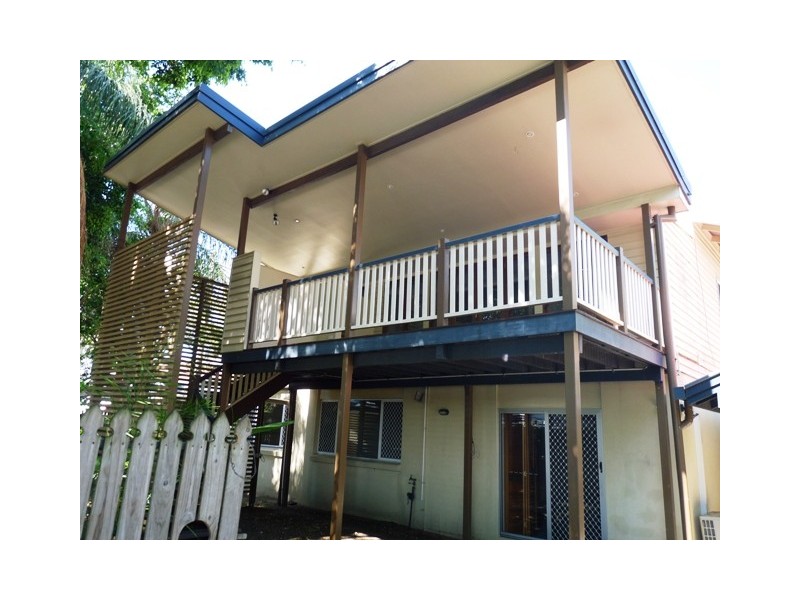 a/55 Gordon Street, Hawthorne QLD 4171