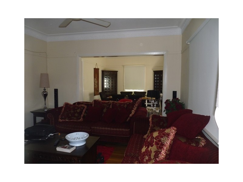 79 Grosvenor Street, Balmoral QLD 4171