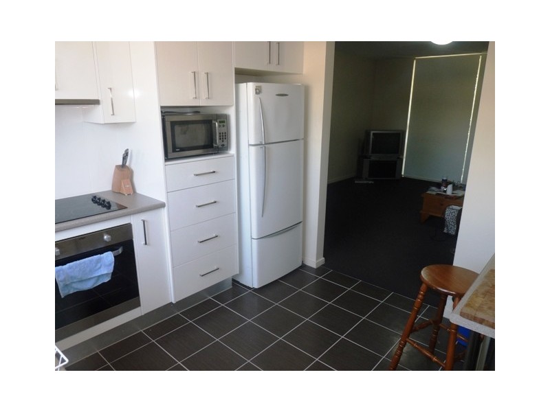 2/58 Dutton Street, Hawthorne QLD 4171