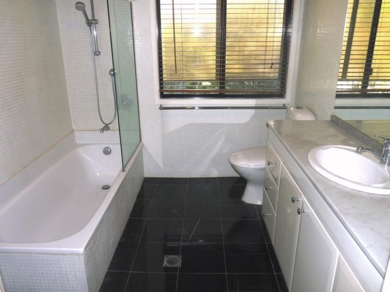 2/47 Ashfield street, East Brisbane QLD 4169