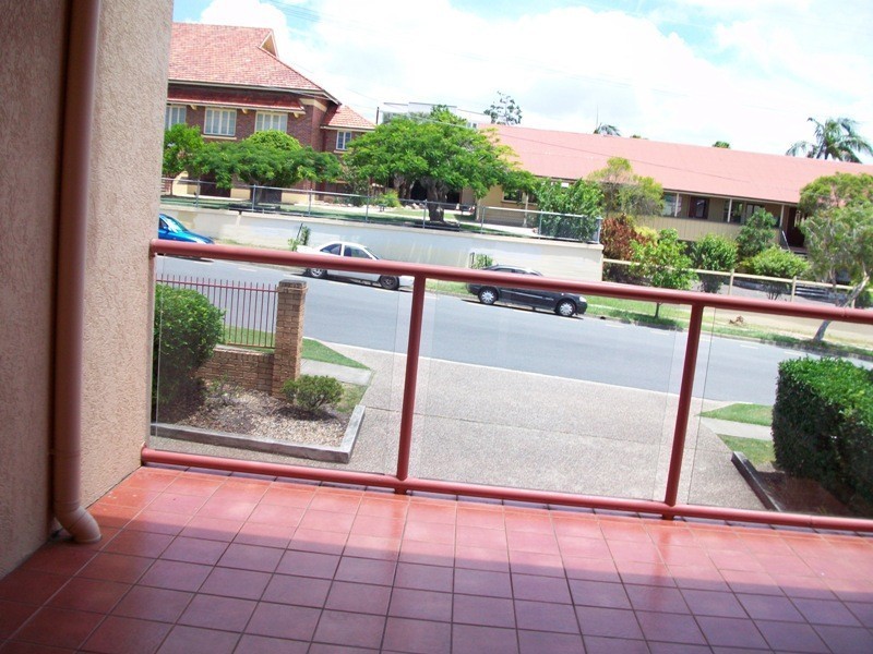 2/52 Pashen Street, Morningside QLD 4170