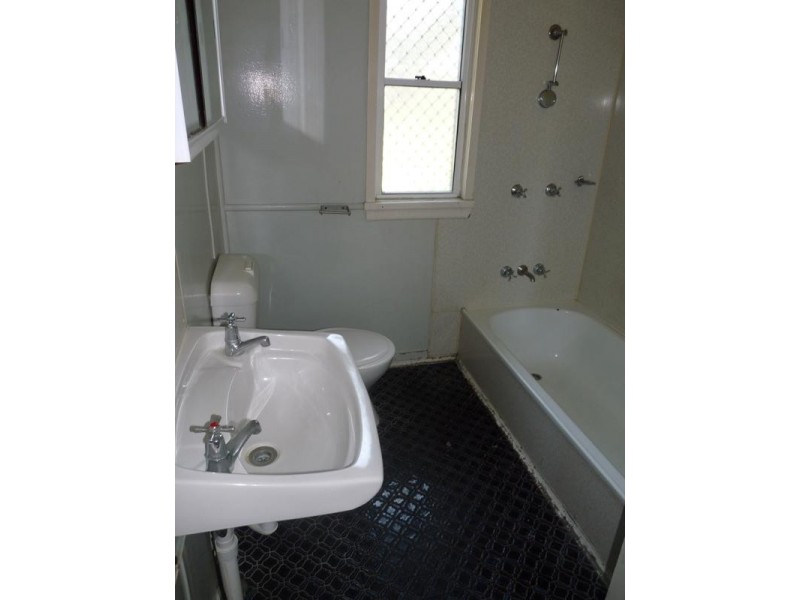 18 Oliphant Street, Murarrie QLD 4172