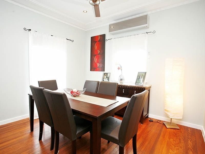 57 Paramount Terrace, Morningside QLD 4170