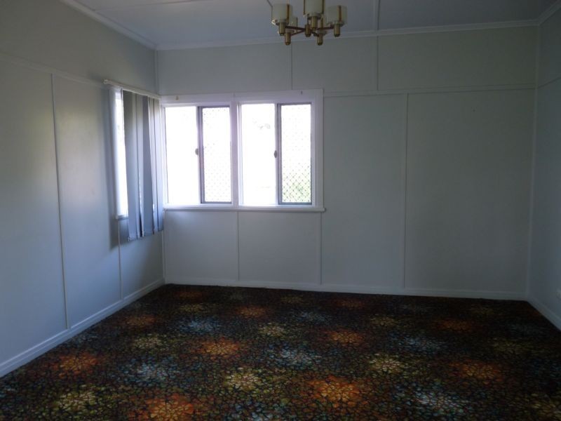 276 Nursery Road, Holland Park QLD 4121