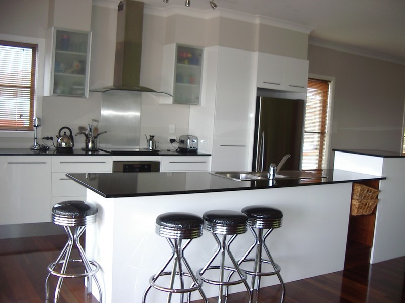 18 Boswell Terrace, Wynnum QLD 4178