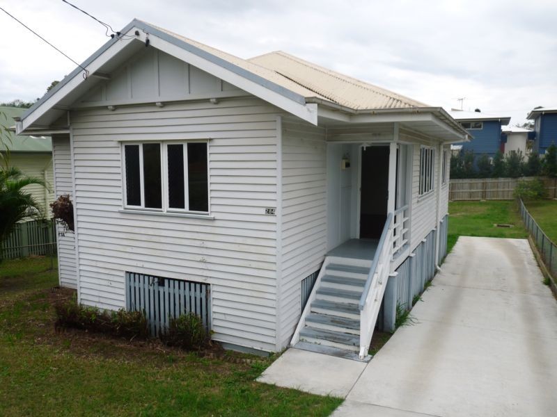 284 Nursery Road, Holland Park QLD 4121