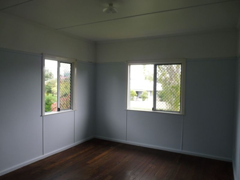 42 Cape Street, Holland Park QLD 4121