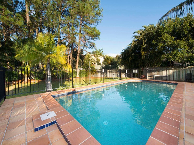 2/104 Richmond Road, Morningside QLD 4170