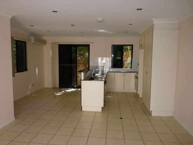 2/104 Richmond Road, Morningside QLD 4170