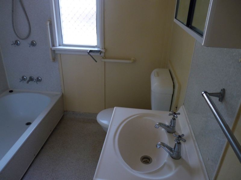 8 Winstanley Street, Carina Heights QLD 4152