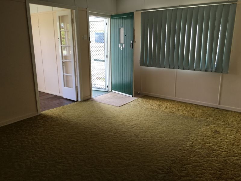 37 Steele Street, Holland Park QLD 4121