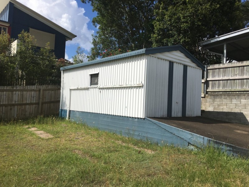 288 Nursery Road, Holland Park QLD 4121