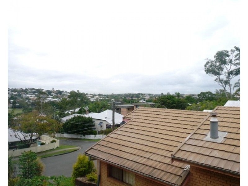 8/52 Miles Street, Hawthorne QLD 4171