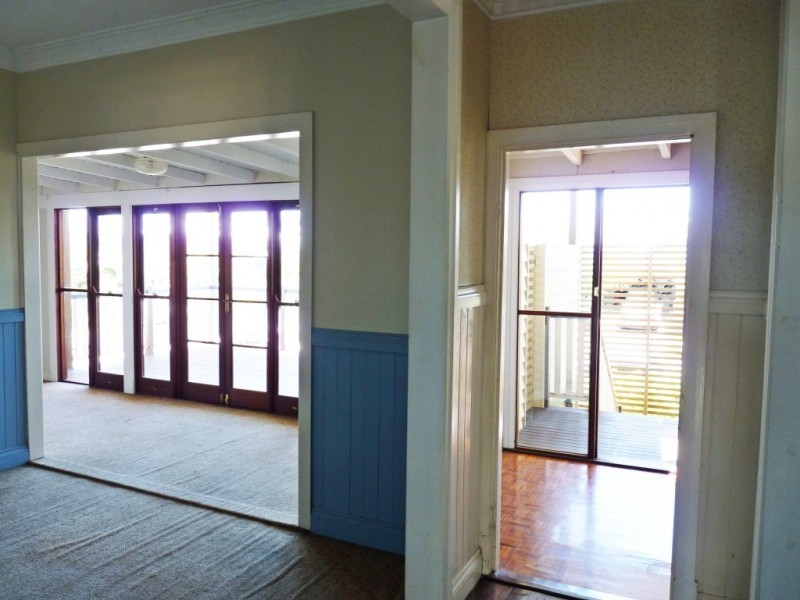 55 Gordon Street, Hawthorne QLD 4171