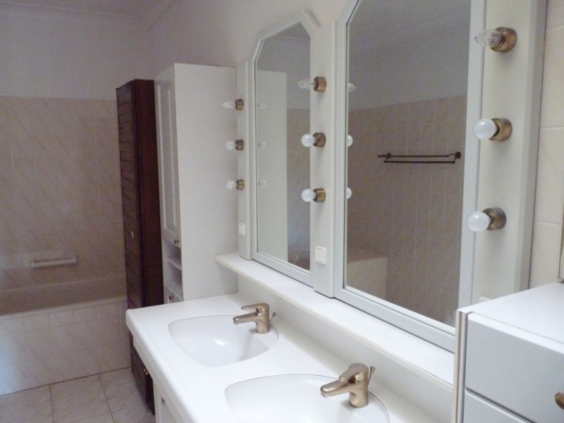 55 Gordon Street, Hawthorne QLD 4171