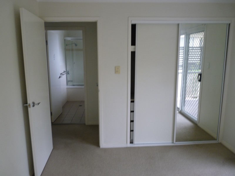 2/98 Thynne Road, Morningside QLD 4170
