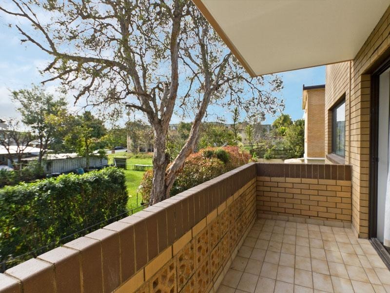 4/65 Franz Road, Clayfield QLD 4011