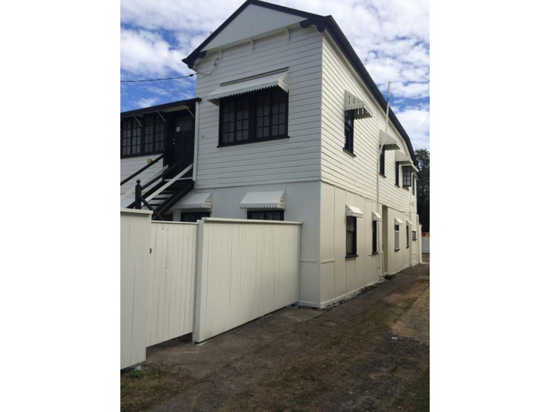 1/100 Wellington road, East Brisbane QLD 4169