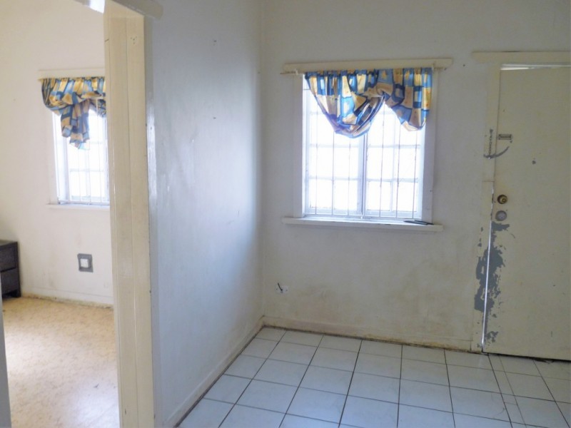 1/100 Wellington road, East Brisbane QLD 4169