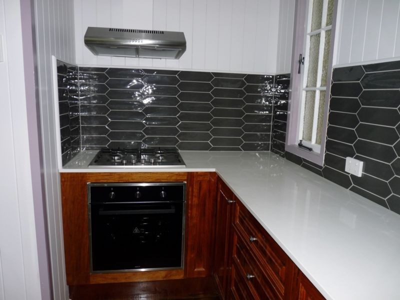 13 Brentnall Street, Norman Park QLD 4170