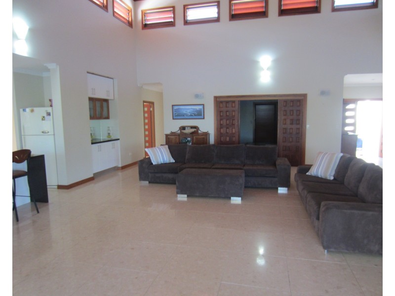 108 Keith Williams Drive, Cardwell QLD 4849
