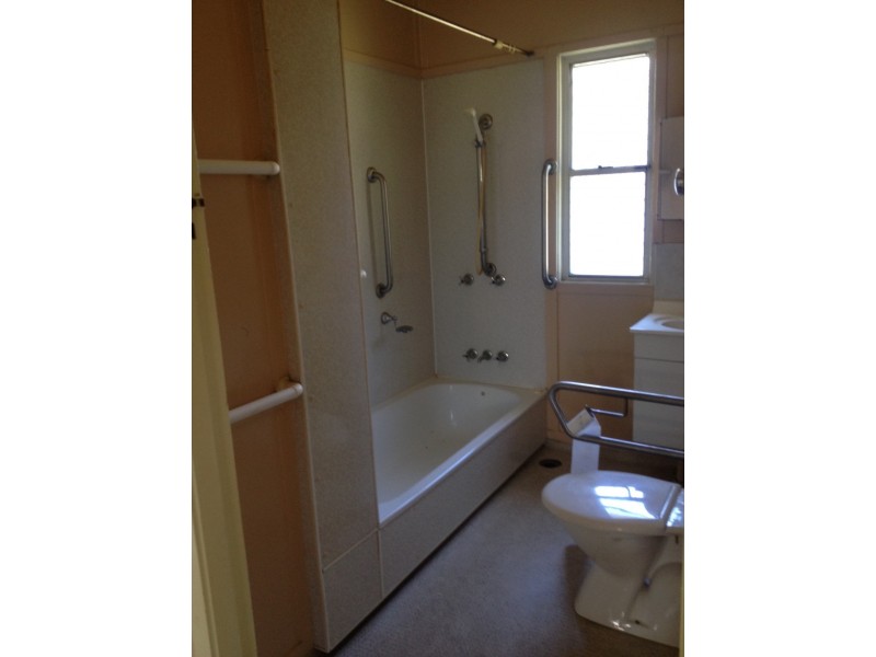 1136 Wynnum Road, Murarrie QLD 4172