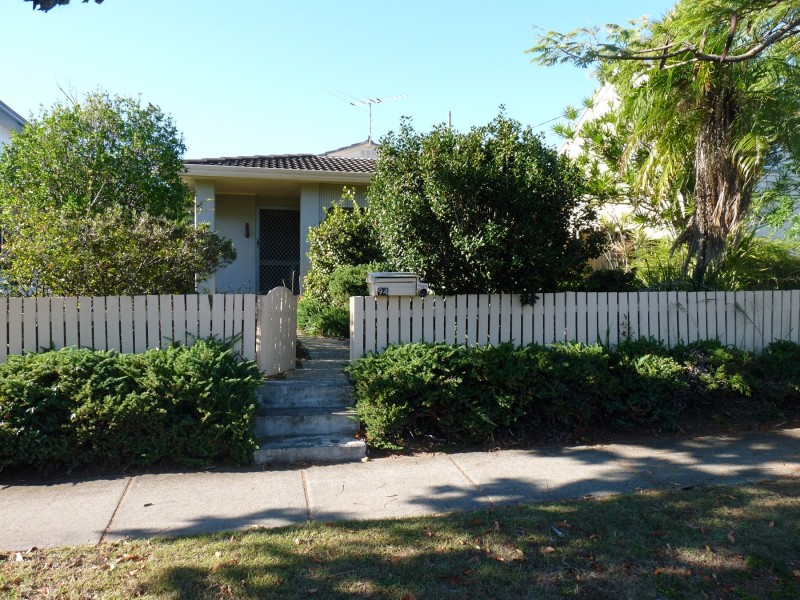 94 Walnut Street, Wynnum QLD 4178