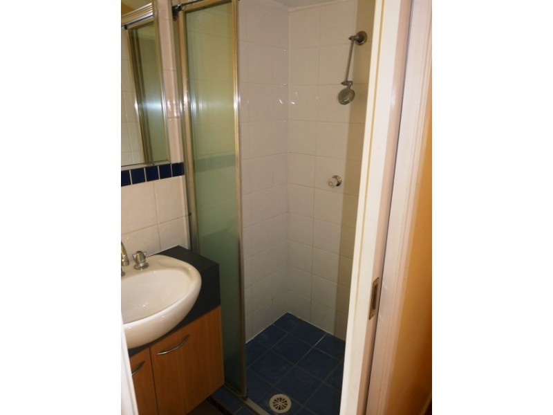 17/12 Bailey St, New Farm QLD 4005