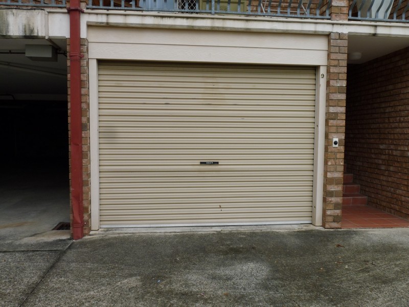 9/52 Miles Street, Hawthorne QLD 4171