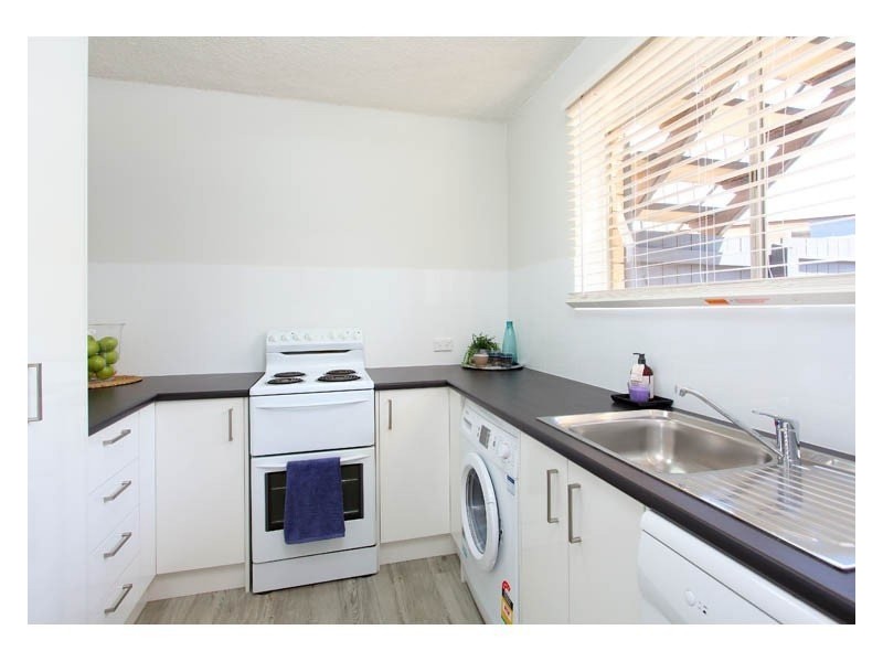 4/24 Ilya, Macgregor QLD 4109