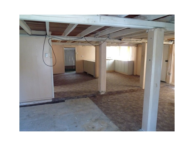 79 Grosvenor Street, Balmoral QLD 4171