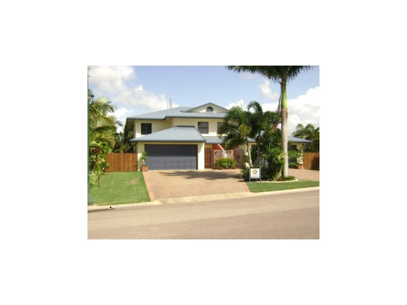 1/45 Royal Palm Avenue, Cardwell QLD 4849