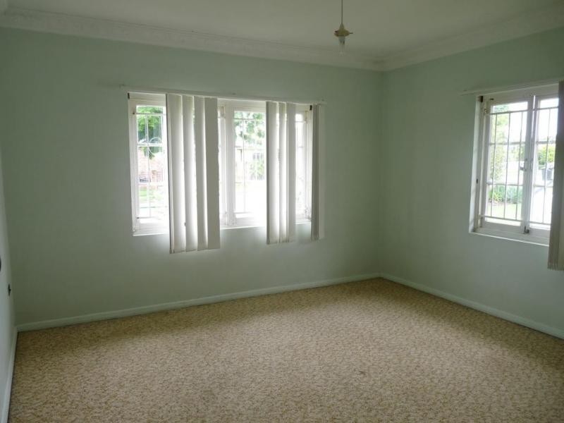 60 Dickenson Street, Carina QLD 4152