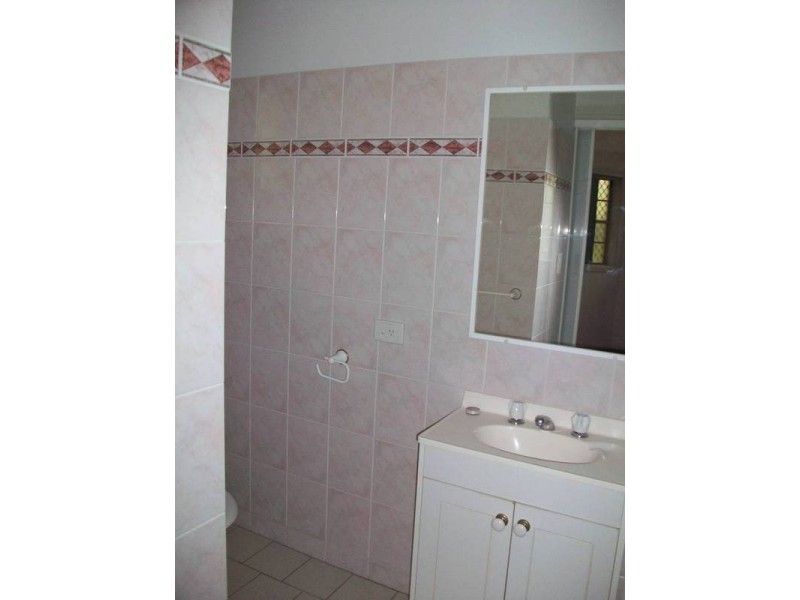 4/15 Malcolm Street, Hawthorne QLD 4171