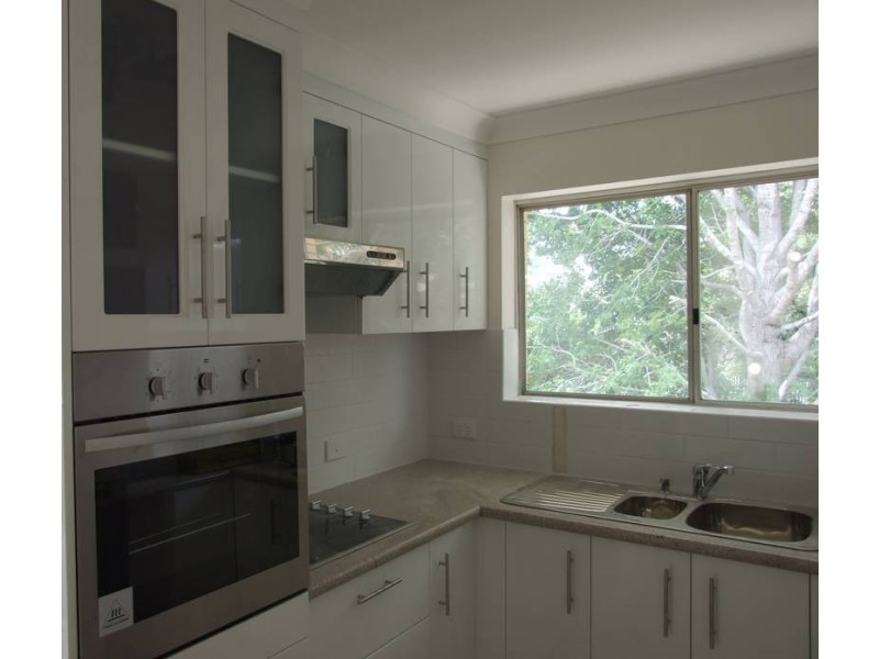 4/7 Malcolm Street, Hawthorne QLD 4171