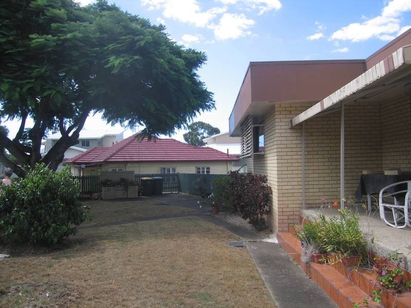 2 Rogoona Street, Morningside QLD 4170