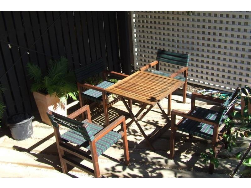 10 Thynne Avenue, Norman Park QLD 4170