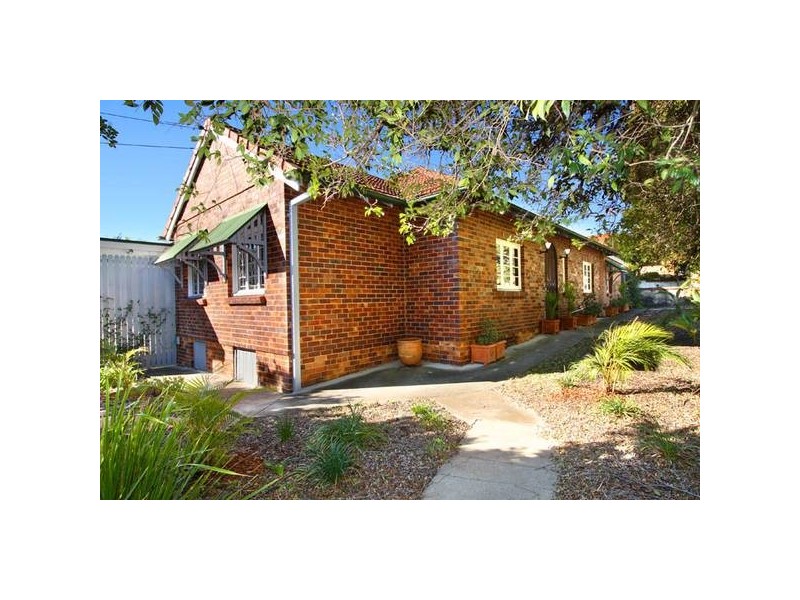 90 Grosvenor Street, Morningside QLD 4170