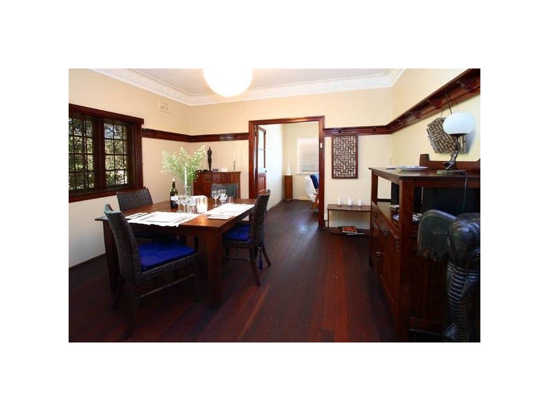 90 Grosvenor Street, Morningside QLD 4170