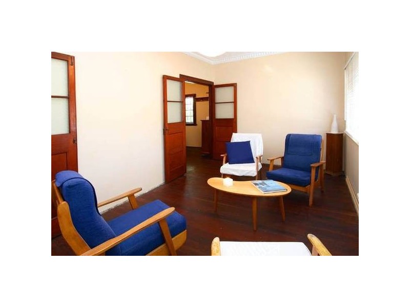 90 Grosvenor Street, Morningside QLD 4170