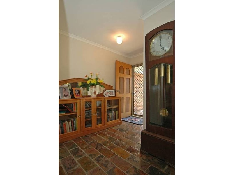 4 Biscay Court, Carina QLD 4152