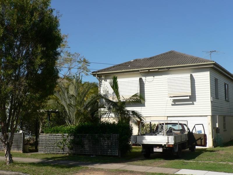 74 Smallman Street, Bulimba QLD 4171