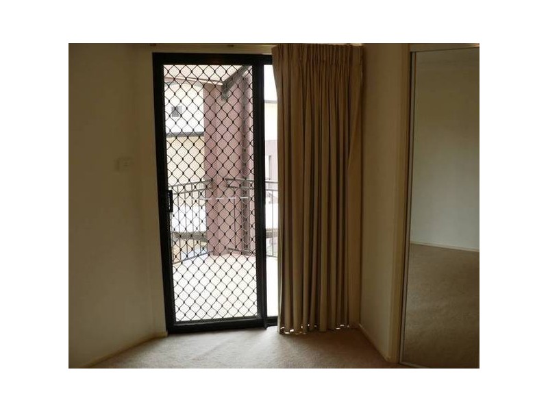 10/13 Vectis Street, Norman Park QLD 4170