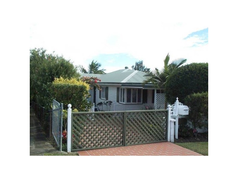 36 Arrol Street, Camp Hill QLD 4152