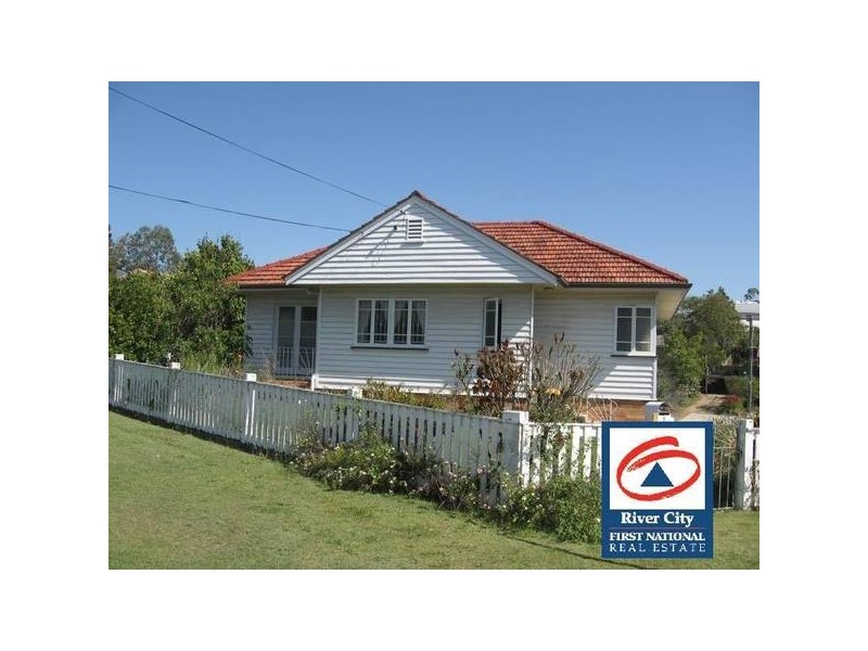 1 Marshall Avenue, Seven Hills QLD 4170
