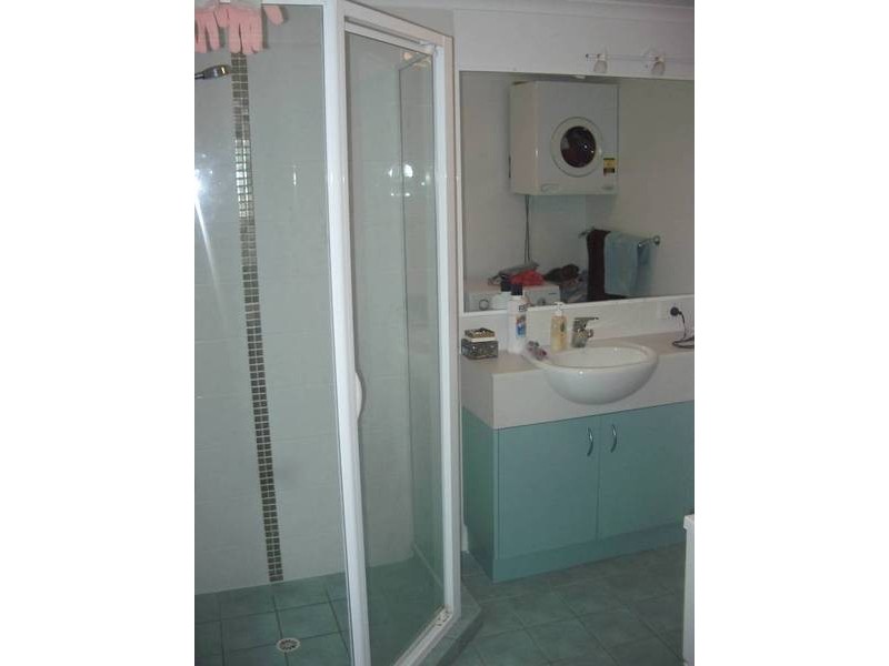 3/147 Riding Road, Balmoral QLD 4171