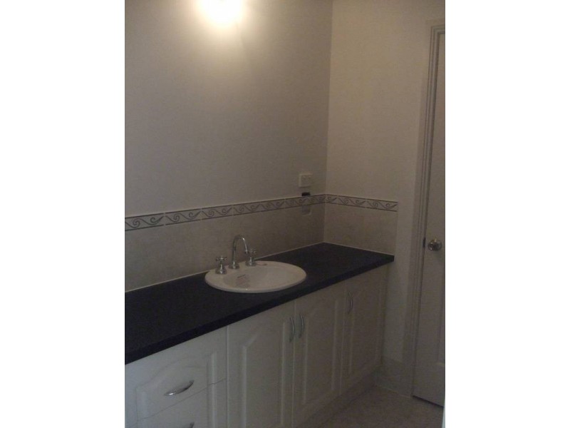 8 Falcon Drive, Hewett SA 5118