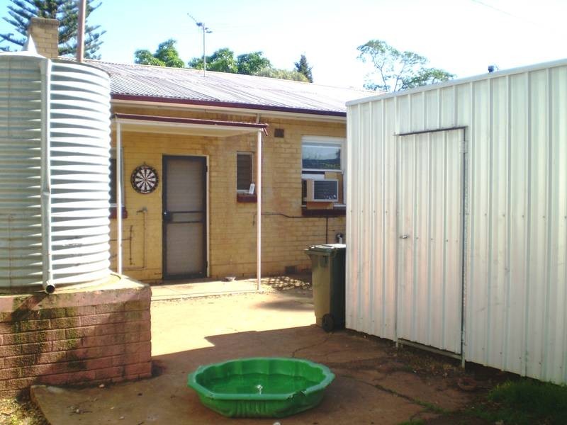 11 Mahood Street, Elizabeth Grove SA 5112