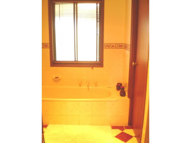 2 Promotion Drive, Hillbank SA 5112