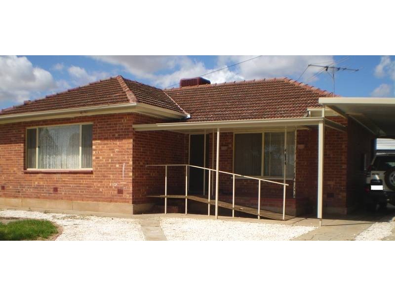 18 Crisp Road, Elizabeth Downs SA 5113